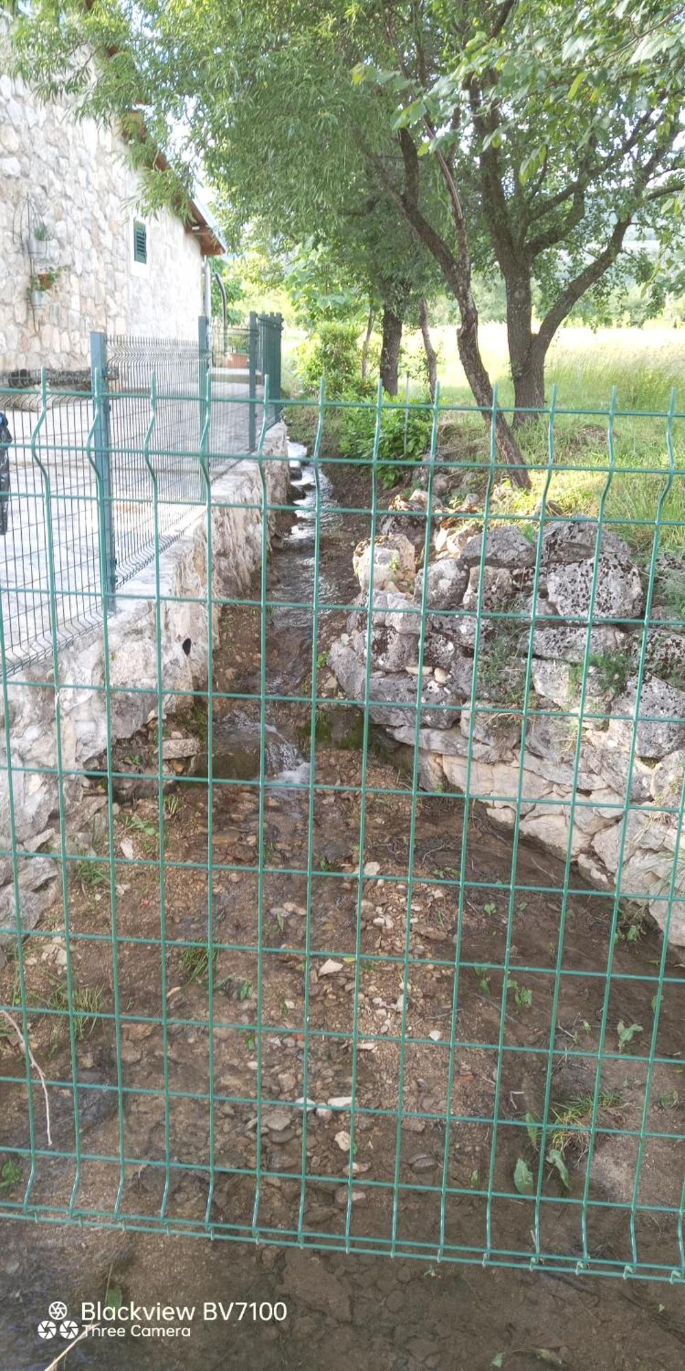 Stone House Vlasta เดอร์นิช ภายนอก รูปภาพ